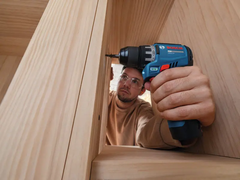 บ๊อช โปรเฟสชันแนล GSR 12V-31 ส - Power Tools Router บทวิจารณ์และราคา